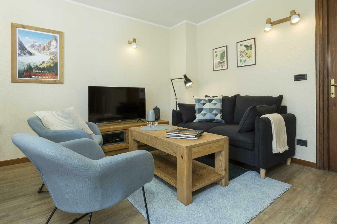 Apartment Ensa - Alpes Travel - Central Chamonix - Sleeps 4 Luaran gambar