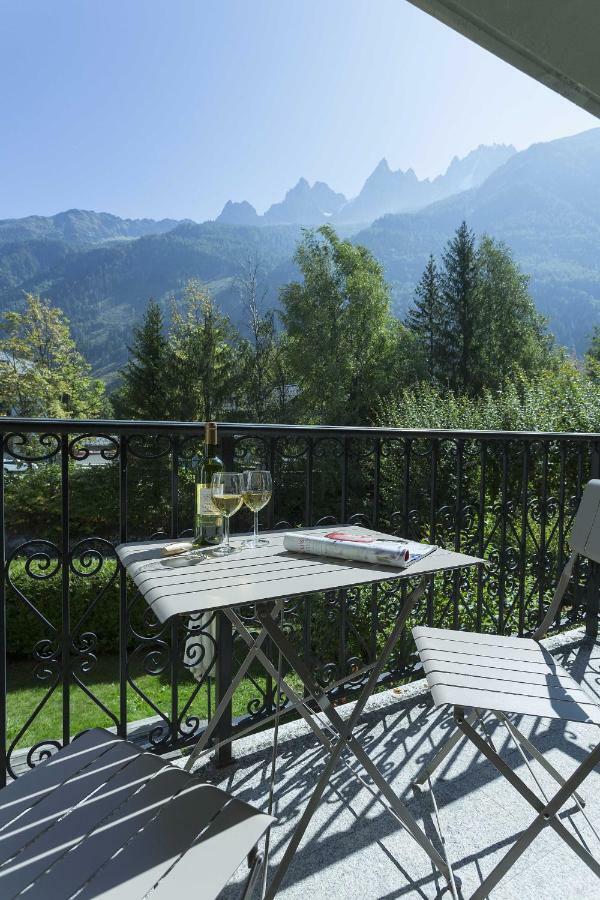 Apartment Ensa - Alpes Travel - Central Chamonix - Sleeps 4 Luaran gambar